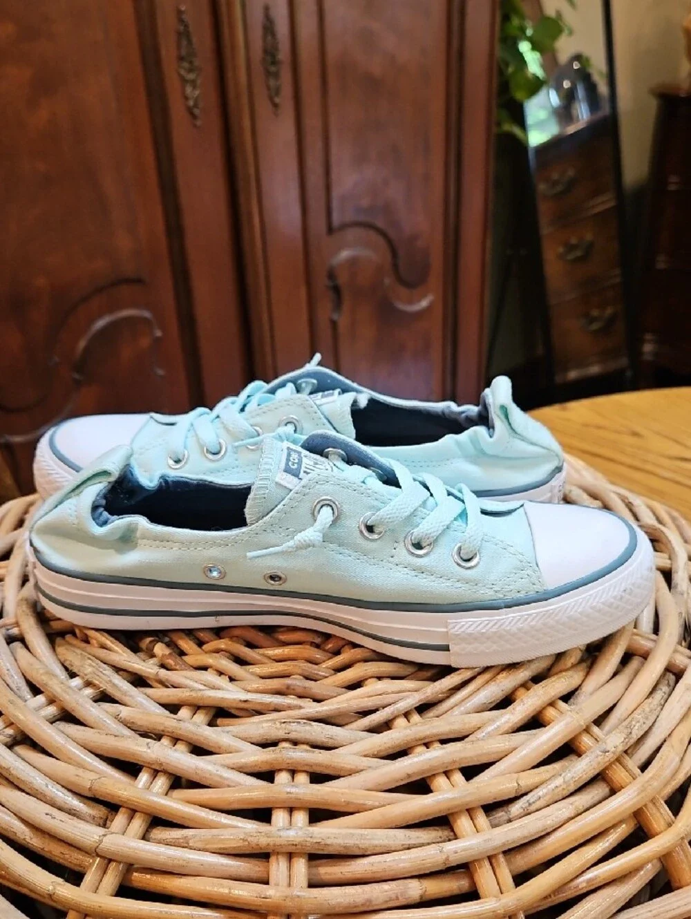 Converse Shoreline Classic Low Top Elastic Back Sneakers Light Mint Color Sz 8 - Picture 4 of 16